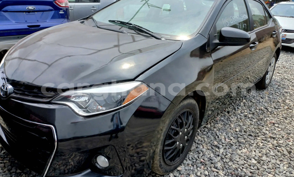 Sayi Na hannu Toyota Corolla Black Mota in Accra a Greater Accra
