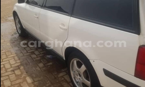 Buy Used Volkswagen Golf White Car in Accra in Greater Accra Buy Used Volkswagen Golf White Car in Accra in Greater Accra
