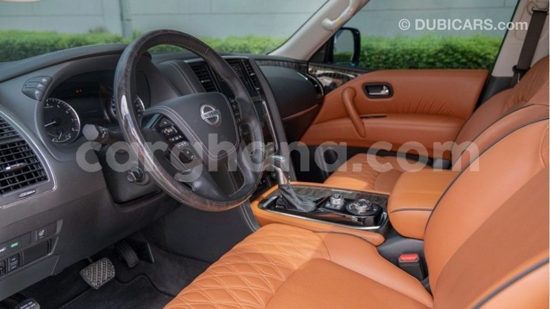 Big with watermark nissan patrol ashanti import dubai 47722