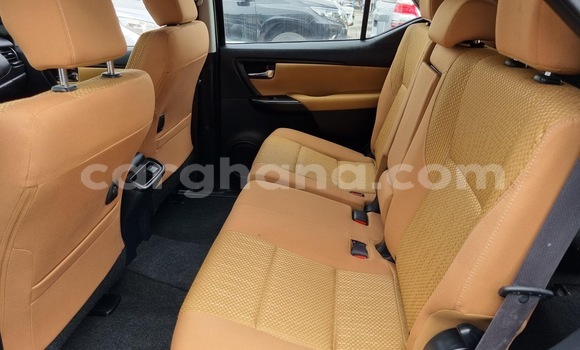 Sayi Na hannu Toyota Fortuner Black Mota in Accra a Greater Accra Sayi Na hannu Toyota Fortuner Black Mota in Accra a Greater Accra