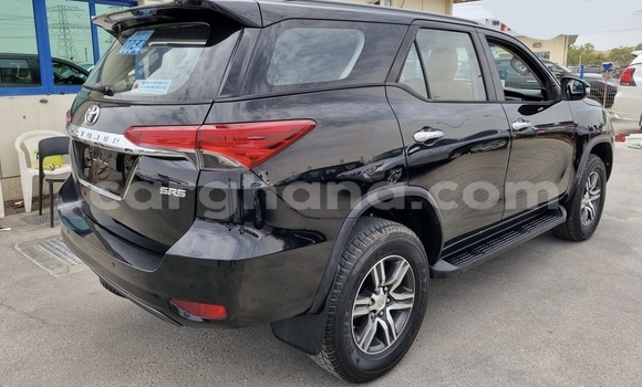 Sayi Na hannu Toyota Fortuner Black Mota in Accra a Greater Accra Sayi Na hannu Toyota Fortuner Black Mota in Accra a Greater Accra