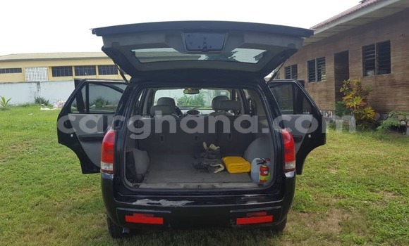 Buy Used Saturn VUE Black Car in Cape Coast in Central Buy Used Saturn VUE Black Car in Cape Coast in Central