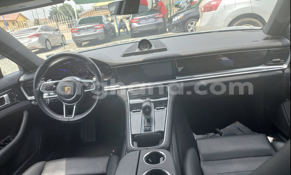 Sayi Na hannu Porsche Panamera Azurfa Mota in Accra a Greater Accra Sayi Na hannu Porsche Panamera Azurfa Mota in Accra a Greater Accra