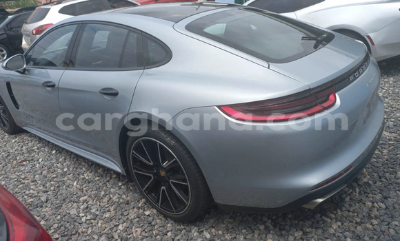 Sayi Na hannu Porsche Panamera Azurfa Mota in Accra a Greater Accra Sayi Na hannu Porsche Panamera Azurfa Mota in Accra a Greater Accra