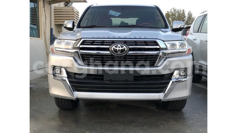 Big with watermark toyota land cruiser ashanti import dubai 47748