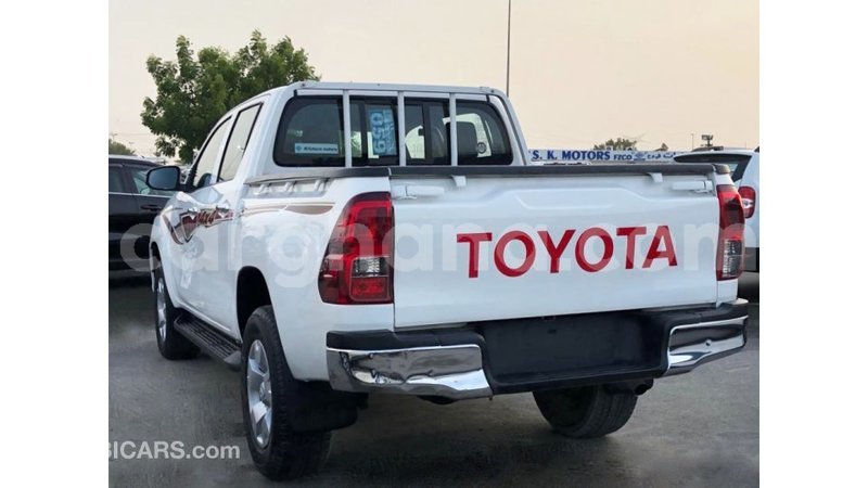 Big with watermark toyota hilux ashanti import dubai 47749