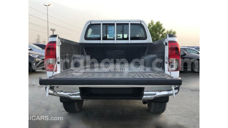 Big with watermark toyota hilux ashanti import dubai 47749