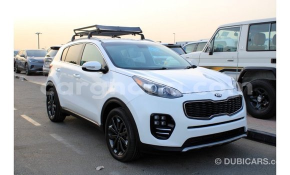 Buy Import Kia Sportage White Car in Import - Dubai in Ashanti Buy Import Kia Sportage White Car in Import - Dubai in Ashanti