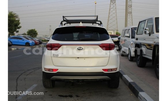 Buy Import Kia Sportage White Car in Import - Dubai in Ashanti Buy Import Kia Sportage White Car in Import - Dubai in Ashanti