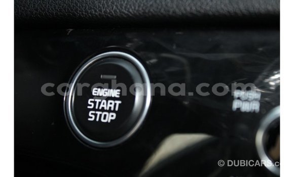 Buy Import Kia Sportage White Car in Import - Dubai in Ashanti Buy Import Kia Sportage White Car in Import - Dubai in Ashanti