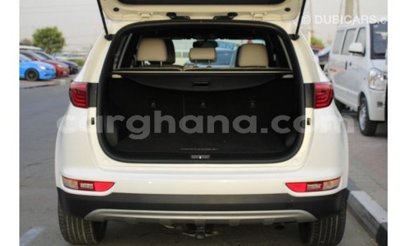 Buy Import Kia Sportage White Car in Import - Dubai in Ashanti Buy Import Kia Sportage White Car in Import - Dubai in Ashanti