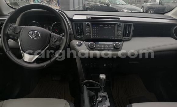 Buy Used Toyota RAV4 Red Car in Sekondi–Takoradi Metropolitan in Western Buy Used Toyota RAV4 Red Car in Sekondi–Takoradi Metropolitan in Western