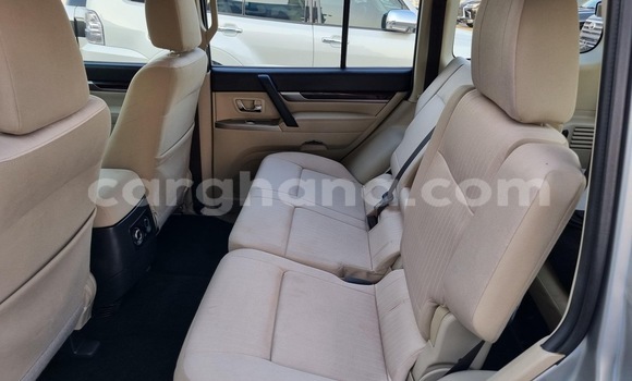 Buy Used Mitsubishi Pajero Silver Car in Accra in Greater Accra Buy Used Mitsubishi Pajero Silver Car in Accra in Greater Accra