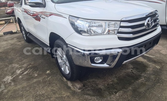 Buy Used Toyota Hilux White Car in Accra in Greater Accra