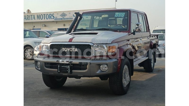 Big with watermark toyota land cruiser ashanti import dubai 47777