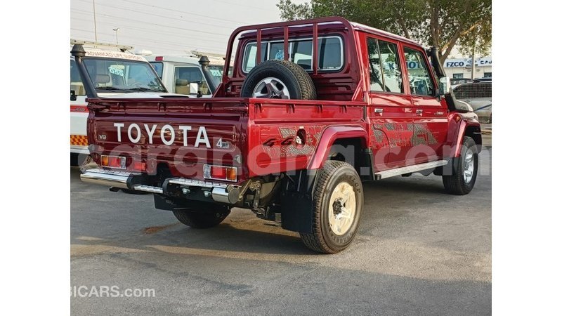 Big with watermark toyota land cruiser ashanti import dubai 47777