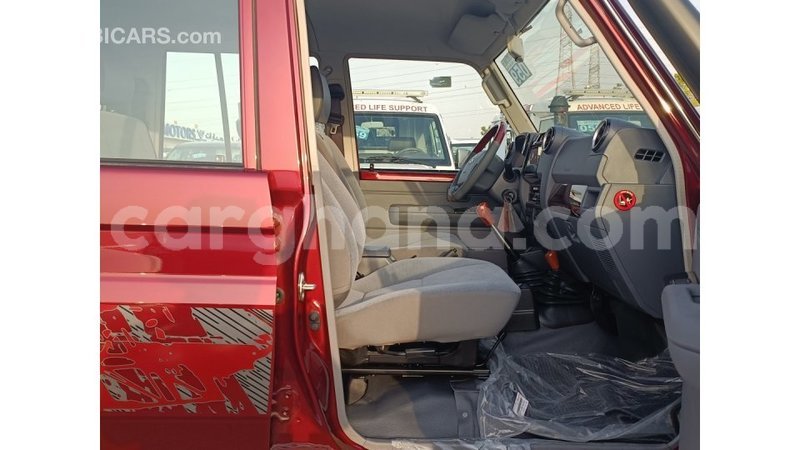 Big with watermark toyota land cruiser ashanti import dubai 47777