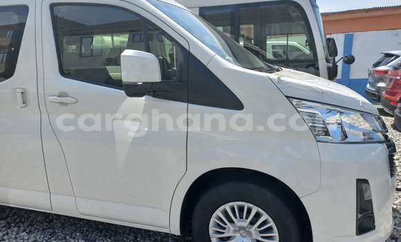Sayi Na hannu Toyota Hiace White Mota in Accra a Greater Accra Sayi Na hannu Toyota Hiace White Mota in Accra a Greater Accra