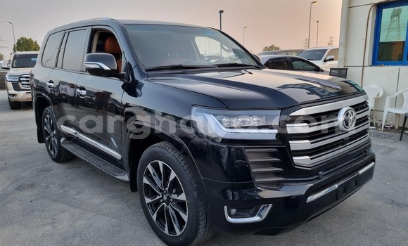 Buy Used Toyota Land Cruiser Black Car in Accra in Greater Accra Buy Used Toyota Land Cruiser Black Car in Accra in Greater Accra