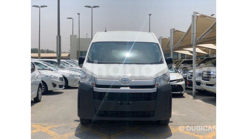 Big with watermark toyota hiace ashanti import dubai 47797