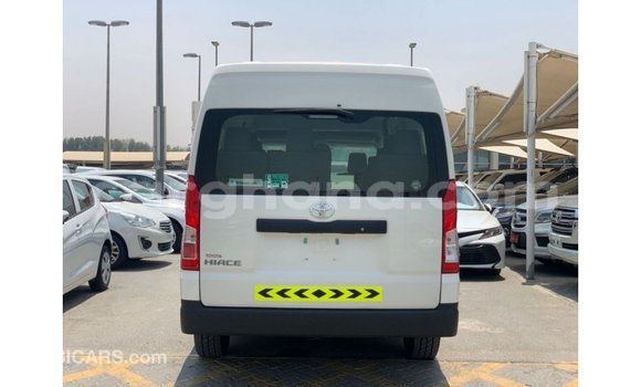 Ra Imported Toyota Hiace funfun Ọkọ̀ in Import - Dubai ni Ashanti Ra Imported Toyota Hiace funfun Ọkọ̀ in Import - Dubai ni Ashanti