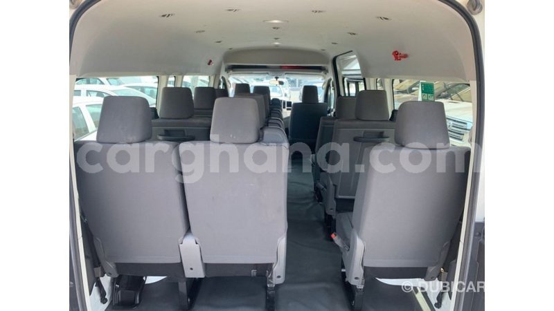 Big with watermark toyota hiace ashanti import dubai 47797