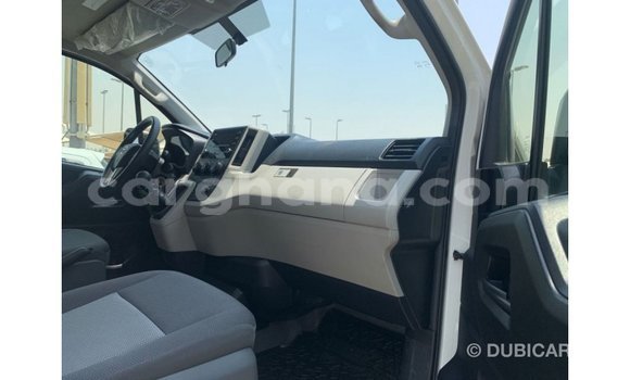 Ra Imported Toyota Hiace funfun Ọkọ̀ in Import - Dubai ni Ashanti Ra Imported Toyota Hiace funfun Ọkọ̀ in Import - Dubai ni Ashanti