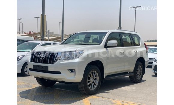 Ra Imported Toyota Prado funfun Ọkọ̀ in Import - Dubai ni Ashanti Ra Imported Toyota Prado funfun Ọkọ̀ in Import - Dubai ni Ashanti