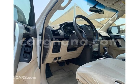 Ra Imported Toyota Prado funfun Ọkọ̀ in Import - Dubai ni Ashanti Ra Imported Toyota Prado funfun Ọkọ̀ in Import - Dubai ni Ashanti