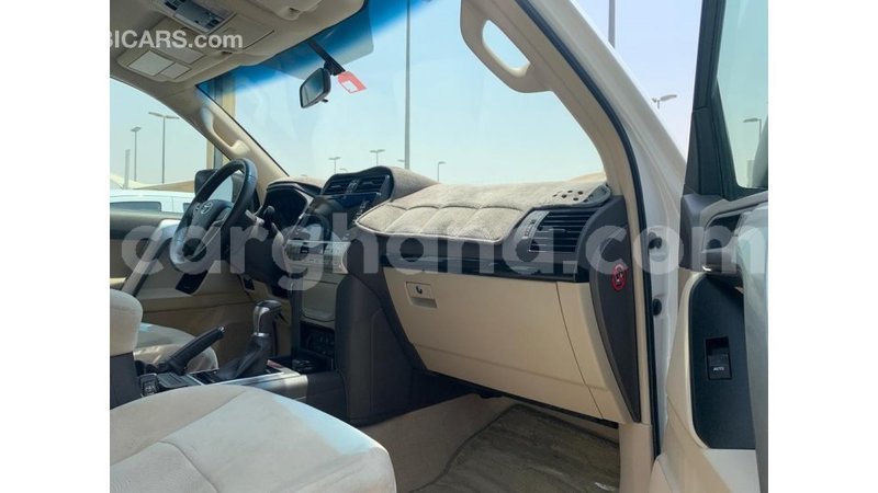 Big with watermark toyota prado ashanti import dubai 47798