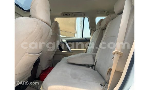 Ra Imported Toyota Prado funfun Ọkọ̀ in Import - Dubai ni Ashanti Ra Imported Toyota Prado funfun Ọkọ̀ in Import - Dubai ni Ashanti