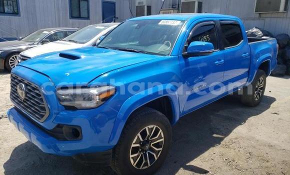 Ra Àlòkù Toyota Tacoma Blue Ọkọ̀ in Accra ni Greater Accra
