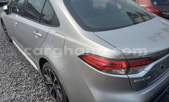 Sayi Na hannu Toyota Corolla Azurfa Mota in Accra a Greater Accra Sayi Na hannu Toyota Corolla Azurfa Mota in Accra a Greater Accra