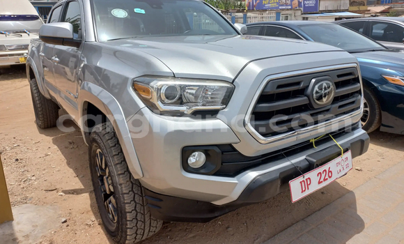 Ra Àlòkù Toyota Tacoma Silver Ọkọ̀ in Accra ni Greater Accra Ra Àlòkù Toyota Tacoma Silver Ọkọ̀ in Accra ni Greater Accra