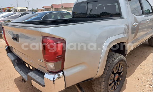 Ra Àlòkù Toyota Tacoma Silver Ọkọ̀ in Accra ni Greater Accra Ra Àlòkù Toyota Tacoma Silver Ọkọ̀ in Accra ni Greater Accra