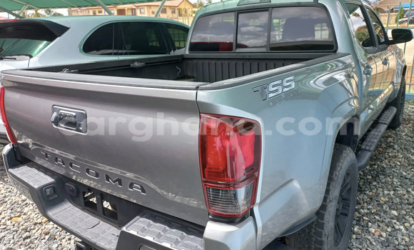 Sayi Na hannu Toyota Tacoma Sauran Mota in Accra a Greater Accra Sayi Na hannu Toyota Tacoma Sauran Mota in Accra a Greater Accra