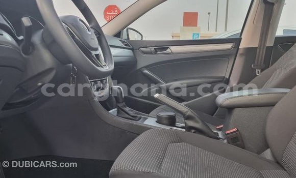 Ra Imported Volkswagen Passat funfun Ọkọ̀ in Import - Dubai ni Ashanti Ra Imported Volkswagen Passat funfun Ọkọ̀ in Import - Dubai ni Ashanti
