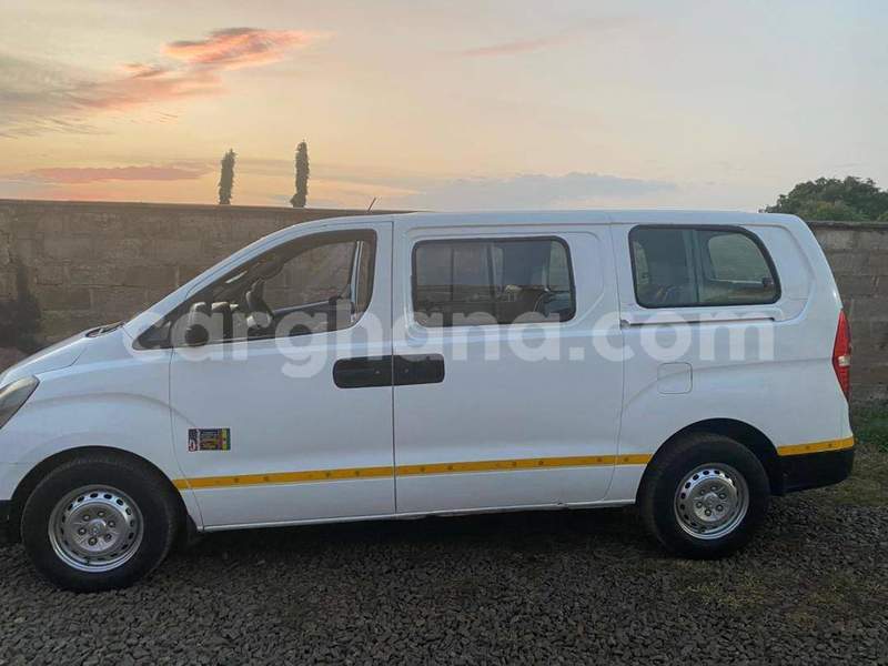 Big with watermark hyundai h1 western sekondi takoradi metropolitan 47847