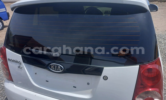 Ra Àlòkù Kia Morning funfun Ọkọ̀ in Accra ni Greater Accra Ra Àlòkù Kia Morning funfun Ọkọ̀ in Accra ni Greater Accra