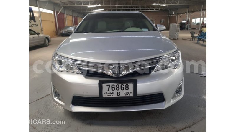 Big with watermark toyota camry ashanti import dubai 47860