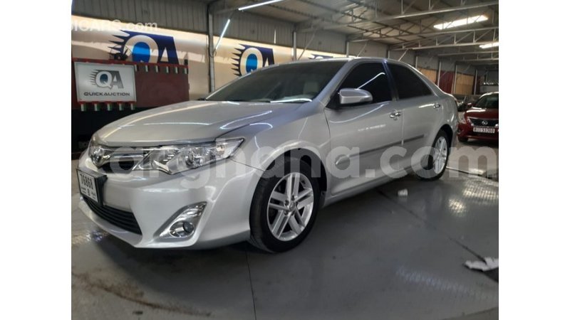 Big with watermark toyota camry ashanti import dubai 47860