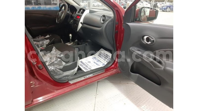 Big with watermark nissan versa ashanti import dubai 47864