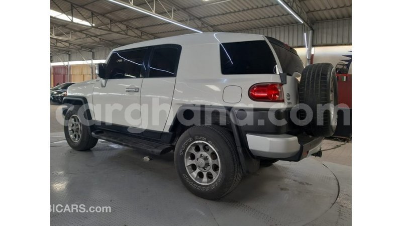 Big with watermark toyota fj cruiser ashanti import dubai 47879