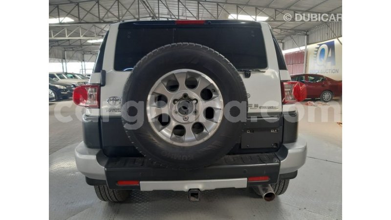 Big with watermark toyota fj cruiser ashanti import dubai 47879