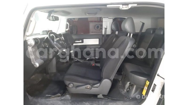 Big with watermark toyota fj cruiser ashanti import dubai 47879