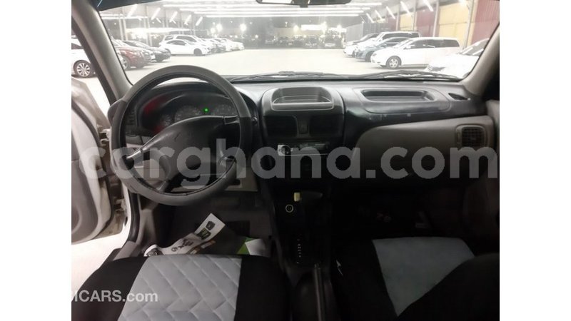 Big with watermark nissan sunny ashanti import dubai 47882