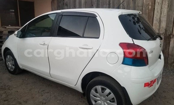 Buy Used Toyota Vitz White Car in Accra in Greater Accra Buy Used Toyota Vitz White Car in Accra in Greater Accra