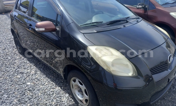 Sayi Na hannu Toyota Vitz Blue Mota in Accra a Greater Accra Sayi Na hannu Toyota Vitz Blue Mota in Accra a Greater Accra