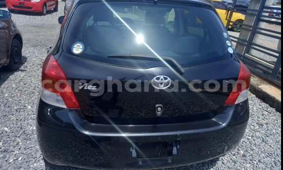 Sayi Na hannu Toyota Vitz Blue Mota in Accra a Greater Accra Sayi Na hannu Toyota Vitz Blue Mota in Accra a Greater Accra