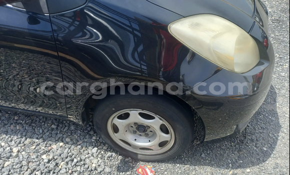 Sayi Na hannu Toyota Vitz Blue Mota in Accra a Greater Accra Sayi Na hannu Toyota Vitz Blue Mota in Accra a Greater Accra